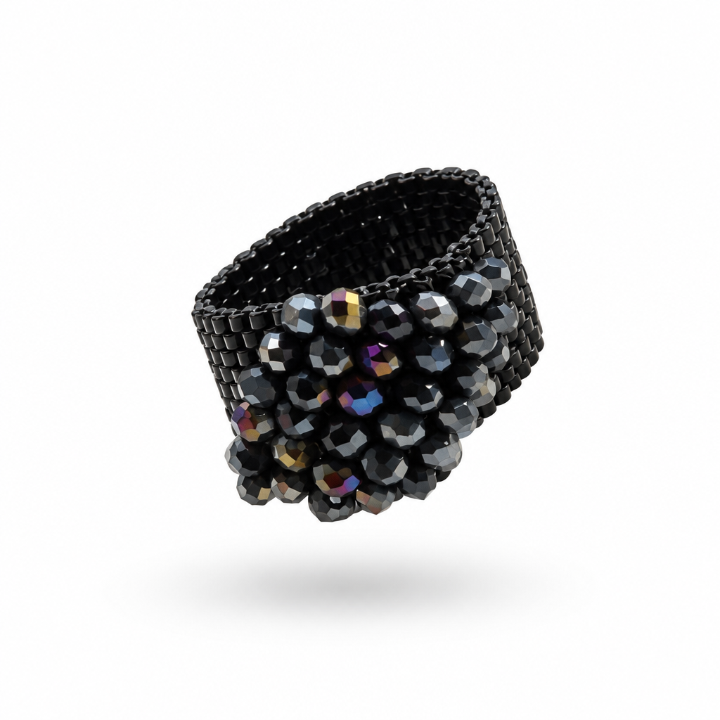 Lumière Bloom — Miyuki Crystal Ring